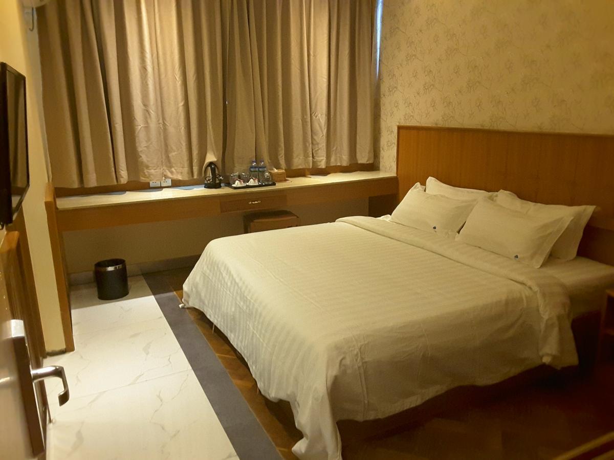 Unity Hotel Mandalaj Zewnętrze zdjęcie